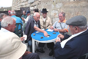 A card game in downtown Porto