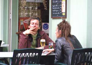 A sidewalk cafe in Lyons