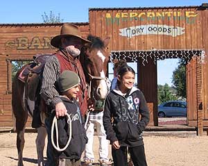 You can get your picture taken with a real outlaw.