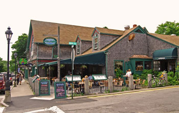 Bar Harbor Beerworks, an American Bar and Grill on the Main Street of Bar Harbor, where we were entertained with live Jazz by Juliane Gardner and her band, "Shades of Blue".