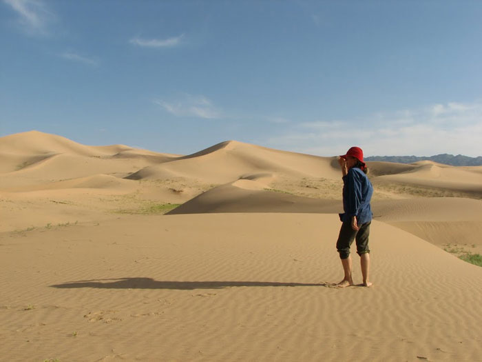 I could have spent days wandering the dunes. They were one of the highlights of Mongolia.