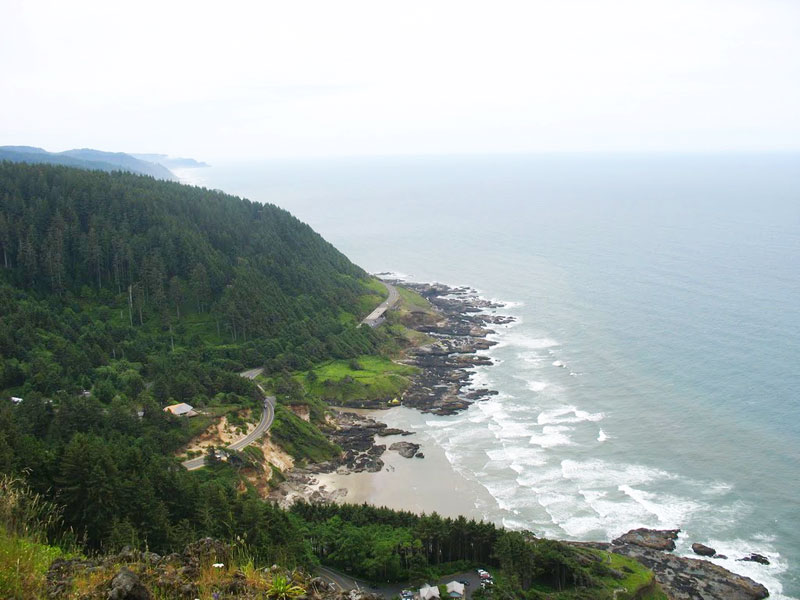 Highway 101 from the look-out at Cape Perpetua on the Oregon Coast