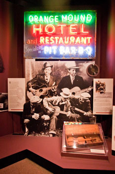 The Smithsonian Rock 'n' Soul Museum