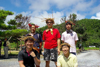 Tatsuya Taujino and four other participants