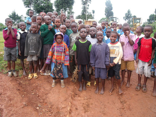 AID Kenya provides basic necessities and education for orphans and vulnerable children in slums and rual areas in Kenya.