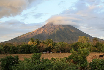 Volcano in Ometepe, Nicaragua. photos by Entiende.