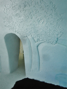 Doorway of a regular room at the Ice hotel.