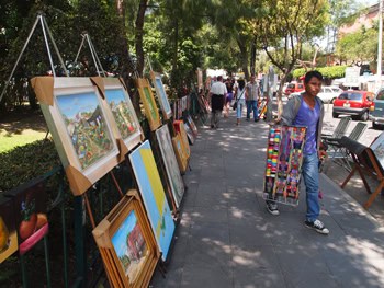 Helpful Tips to Avoid Gringo Stomach Ailments 2 An art market explodes all over the San Angel neighborhood, near the San Jacinto Church. Max Hartshorne photo. stomach aches
