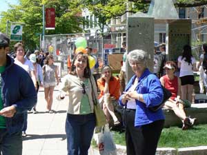 Northampton, Mass: A Top Arts and Dining City 3 A sidewalk scene