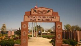 War_memorial,_Amarillo