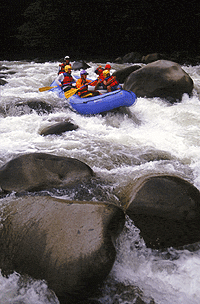 Rafting the Chiriqui is not for the timid. photos: Martin Li.