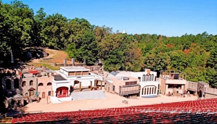 The home in Eureka Springs to yearly live performances of the Great Passion Play in an outdoor amphitheater.