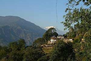 Karmi-Farm-and-distant-mountains