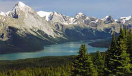 Maligne lake in Jasper National Park, Alberta Canada. Habeeb Salloum photo.