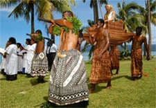 The bride carried in a chariot by warriors