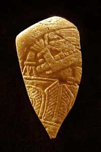 Belize's Pook's Hill Lodge: Secrets of the Maya Heartland 3 This incised Hawksbill turtle piece suggests connections to the coastal areas of Belize.