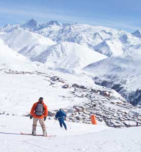 The French Alps: Snowplowing My Way Through 2 Looking down an intermediate slope at Alpe D’Huez - photos by Wendy Hammerle