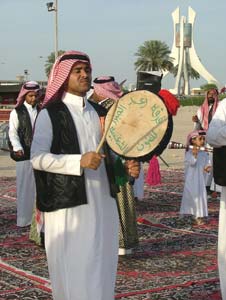 Qatar: Capturing the Magic of Arabia 2 Qatari men dancing