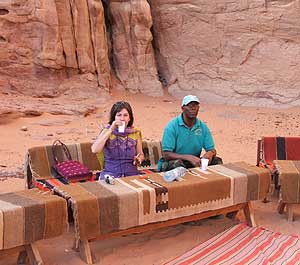 The Captain's tea table (Jordan)