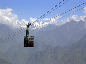 The ropeway to Auli