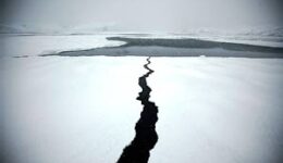 Ice Fjord inIlulissat, Greenland. Paul Shoul photos.
