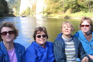 women-rafting