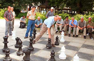 Bosnia Herzegovina Photo Gallery 3 Chess game in Sarajevo