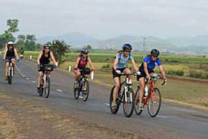 Vietnam-bikers
