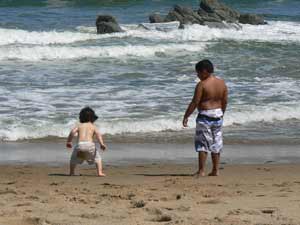 Old Orchard Beach Maine: Seaside Fun For the Whole Family 1 Kids of all ages love the waves at Old Orchard Beach, Maine. photos by Kate Hartshorne.