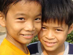bike trip,vietnam,women