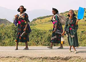 Road to Lalibela 1 Road to Lalibela: Friendly Ethiopians
