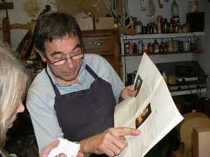 LuthierJackie Gonthier in Bourges, France