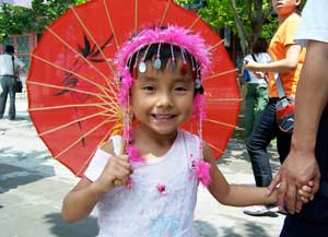 A little empress at the Summer Palace