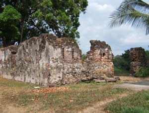 Tales of Travel in Panama Without a Car 2 An old Spanish fort in Yaviza.