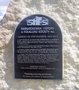 Saskatchewan: Stunning Grasslands National Park 4 The plaque showing where the town of Governeur used to be
