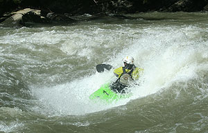 Mario Vargas shows his stuff – photo courtesy of Explornatura