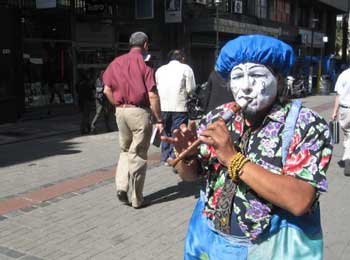 Mr. Antonio the Payaso on Peatonal Sarandi - photos by Dominic Degrazier