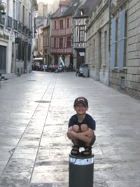 Dijon, France: Full of Kid-Friendly Surprises 4 Fun in the street.