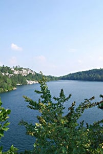 The Shawangunks: Hiking in Upstate New York 2 The clear waters of Lake Minnewaska right at the beginning of the hike