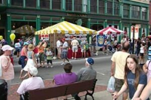 Lowell, Massachusetts: History, Culture, and Kerouac folk-festival