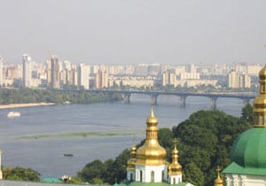 Ukraine: A Three-Day Adventure in Sunny Kiev 2 The Paton Bridge over the Dnepr River - photos by Olga Volobuyeva