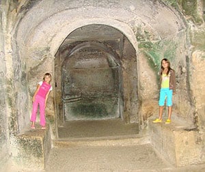 The Sibyl's Cave at Cuma - photos by Barbara Zaragoza