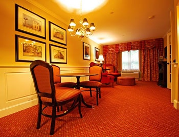 The Strawbery Banke Suite at the Anchorage Inn and Suites