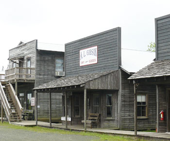 The Spindletop Gladys City Boomtown Museum in Beaumont. Mouse over the image to see what ladies were wearing back then