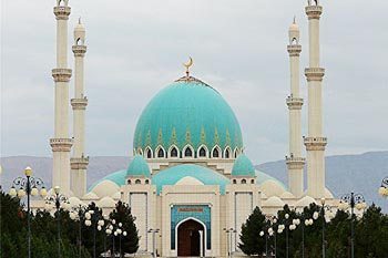 Turkmenistan: Tinhorn Tyranny