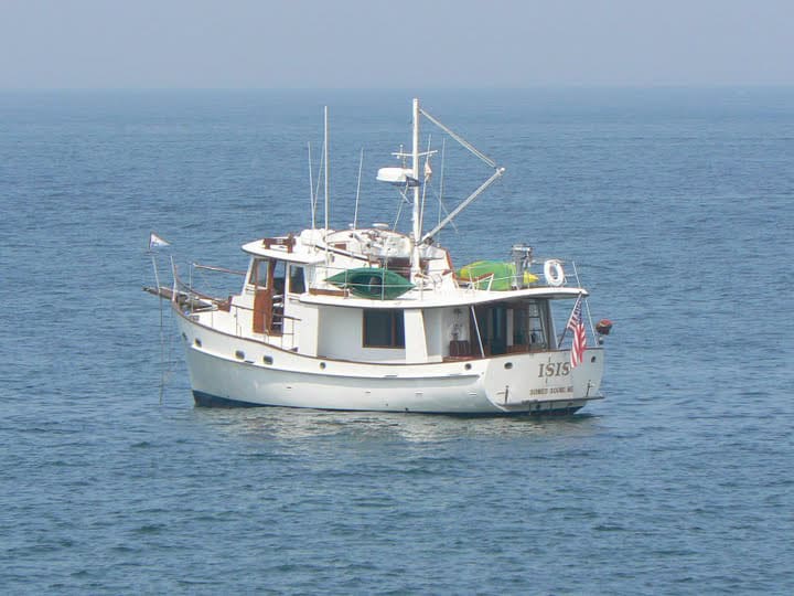 Cruising the Massachusetts Coast 1 The motor vessel Isis, anchored in Oak Bluffs. Photo by Max Hartshorne.