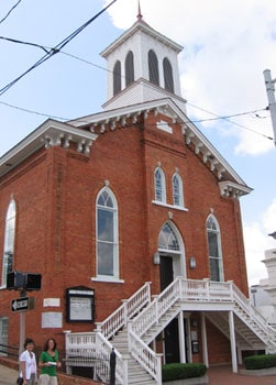 Montgomery, Alabama: The South's Capital City 2 The Dexter Avenue King Memorial Baptist Church is the only church in which Dr. Martin Luther King Jr. was a Pastor.