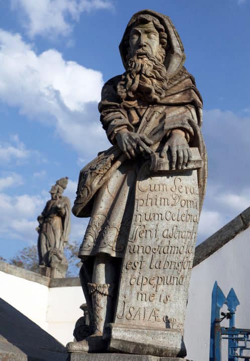 Minas Gerais, the Heart of Brazil 7 A statue of the Prophet Isaiah by Aleijadinho, 'The Little Cripple'