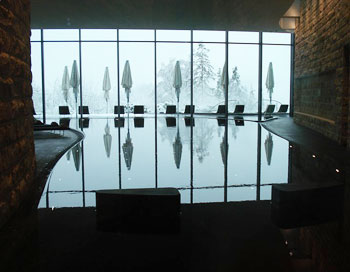 Christmas in the Alps 7 The Infinity Pool at the Dolder Hotel