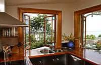 Nelson New Zealand: A Crafty, Artsy Community 7 Haulashore view apartment in Nelson NZ.